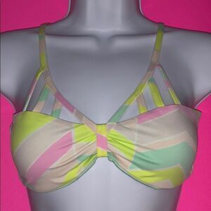 Zinke Bikini Top‎